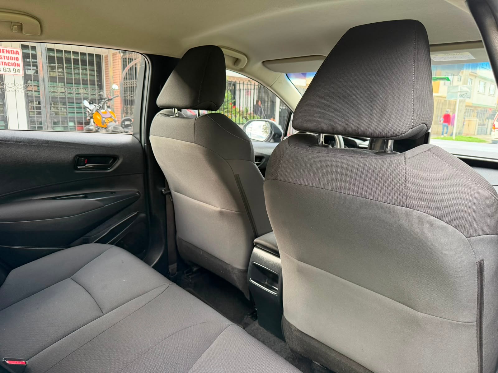 Toyota Corolla Híbrido - Imagen 18