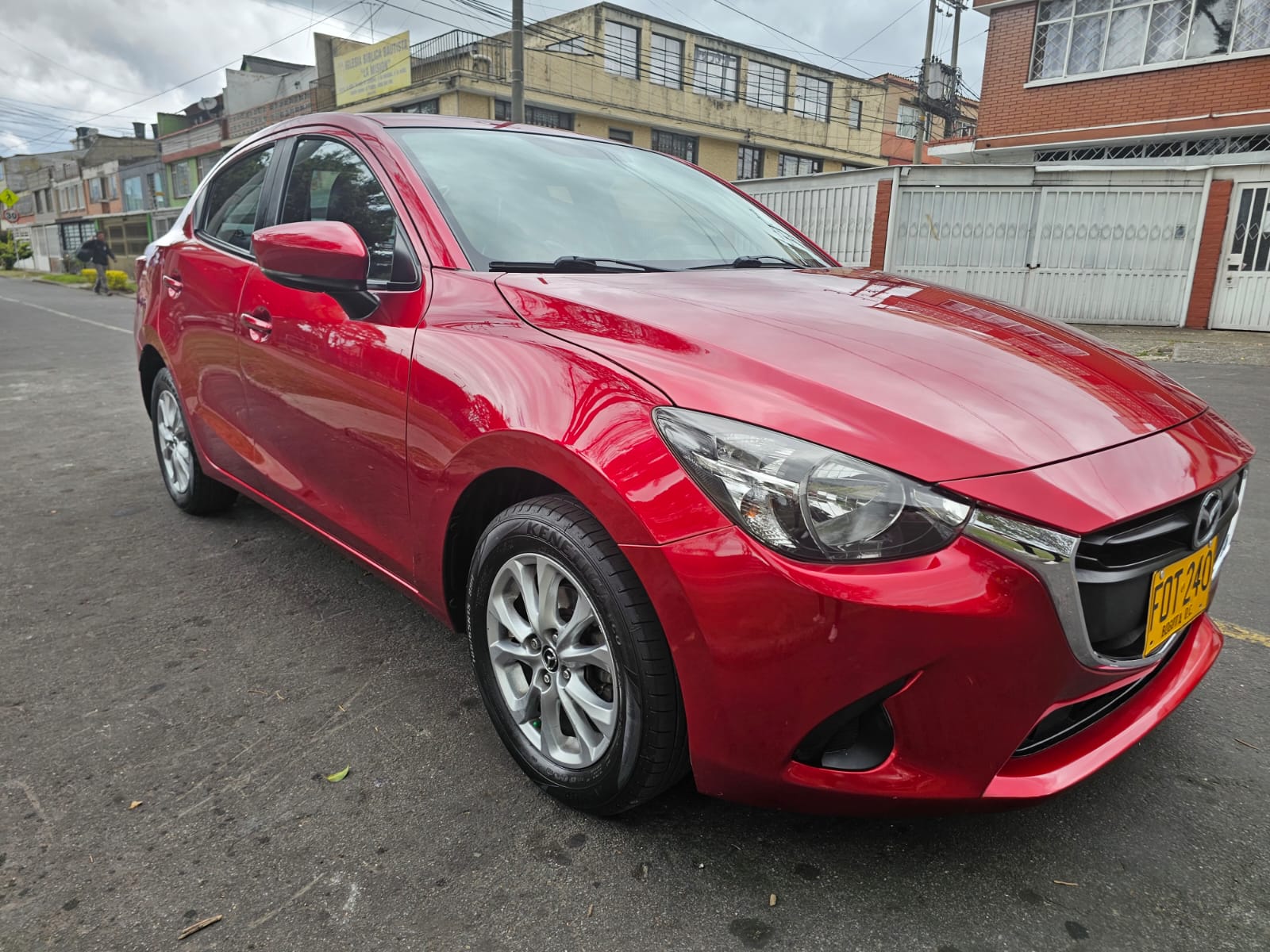 Mazda 2 Sedán - Imagen 13