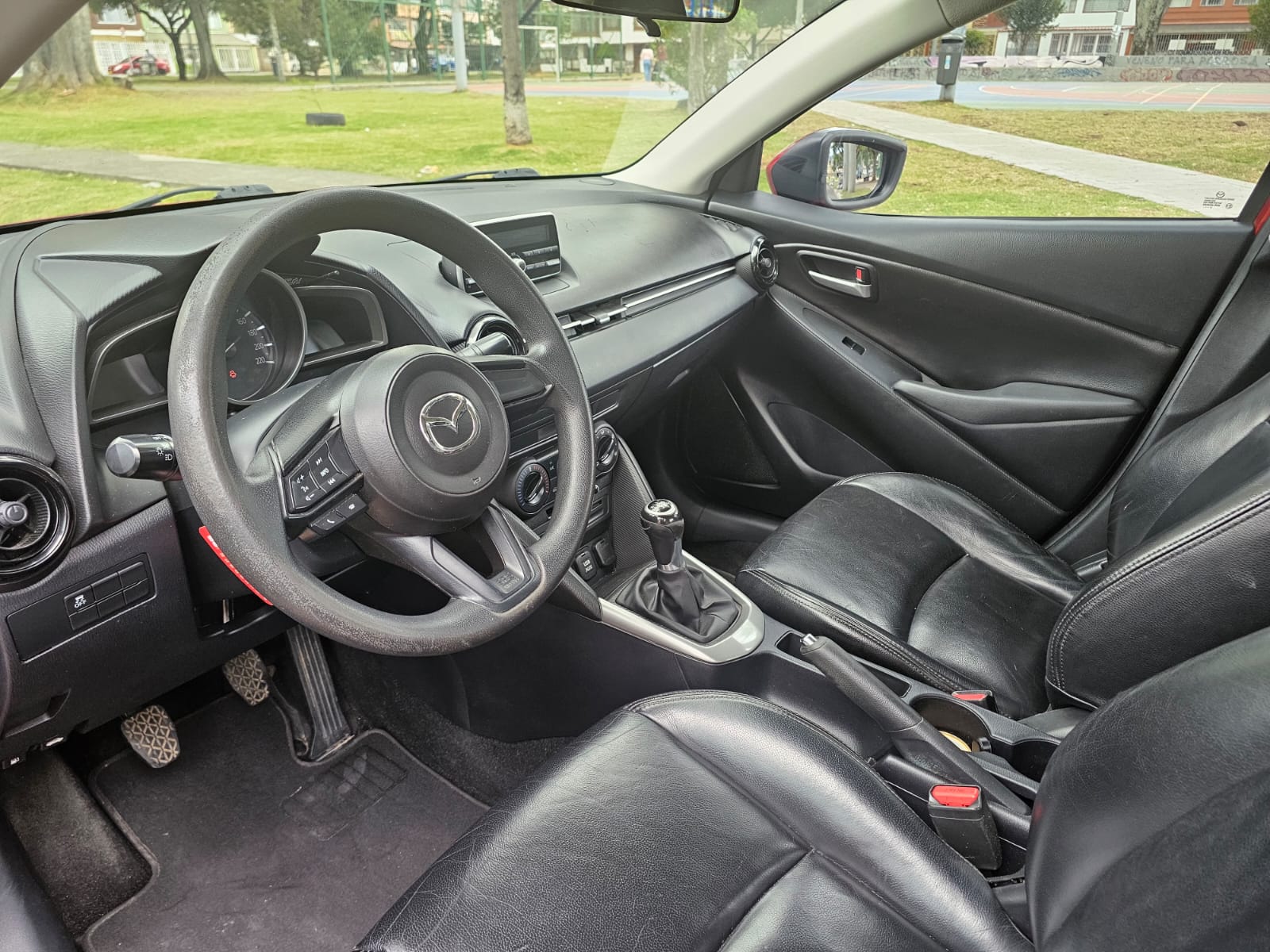 Mazda 2 Sedán - Imagen 17