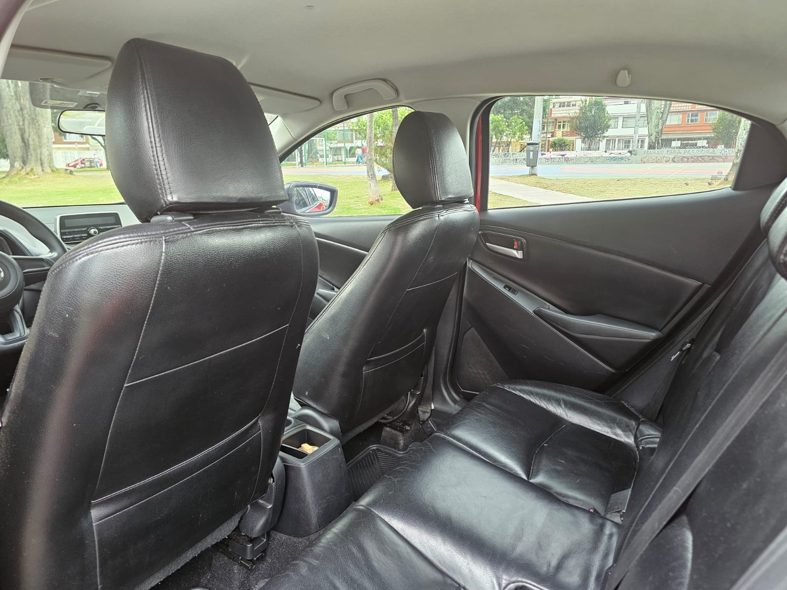 Mazda 2 Sedán - Imagen 4